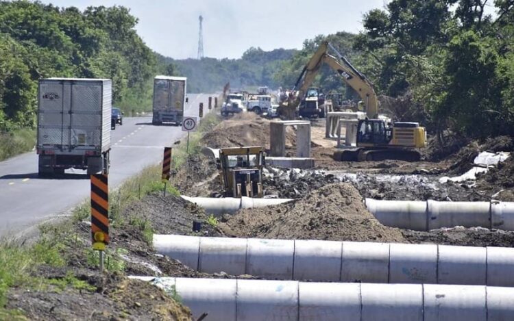 Asigna federación 700 millones  para concluir último tramo de carretera Tampico-Tuxpan