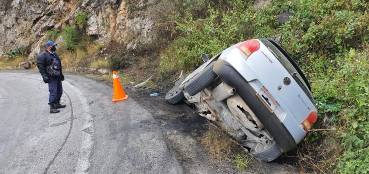 Chofer herido en volcadura en ruta Tula-Ocampo