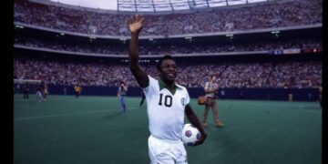 Murió de cáncer  de colon Pelé, el último rey del futbol, a los 82 años