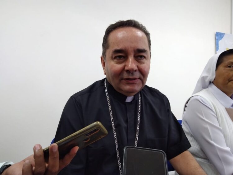 Obispo de Tampico pide paz para la frontera y atención a migrantes