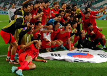 Corea del Sur se impone 2-1 sobre Portugal y pasa a octavos