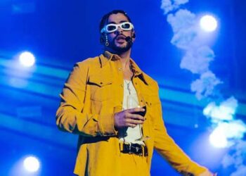 Fan sorprendió al perrear con Bad Bunny en Monterrey