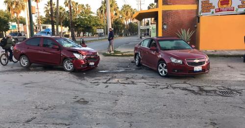 Chofer de Didi ocasiona costoso choque