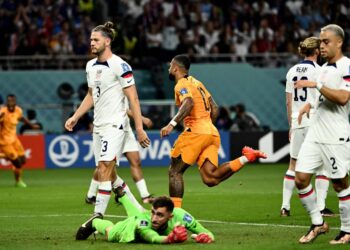 Holanda se impone 3-1 a Estados Unidos y avanza a cuartos en Qatar 2022