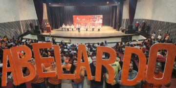 Van en Nuevo Laredo por la dignificación del SNTE