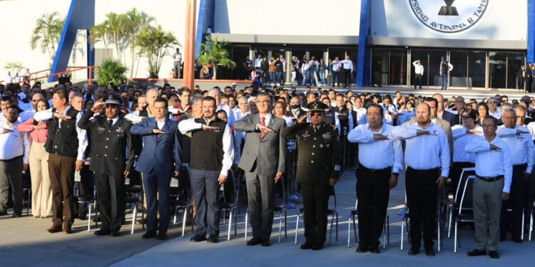Preside Gobernador Américo Villarreal ceremonia de 72 aniversario de la UAT