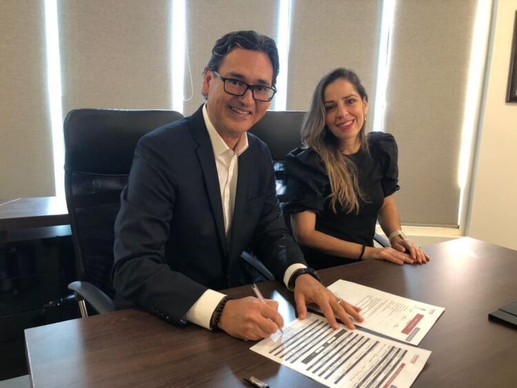 Morena abre registro a candidatura para Senador, Erasmo González es el primero