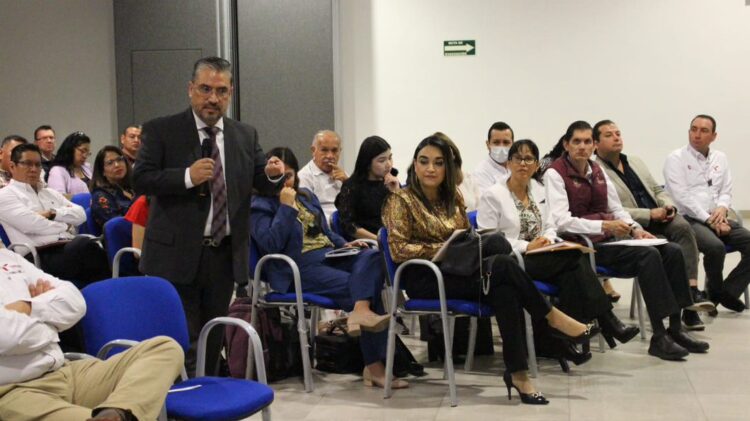 Ofrece Contraloría Gubernamental conferencias anticorrupción