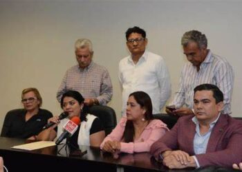 Revientan Diputados del PRI y PAN sesión del Congreso de Tamaulipas