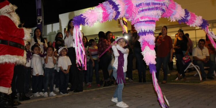 Llega la Navidad a la Casa Club del Adulto Mayor
