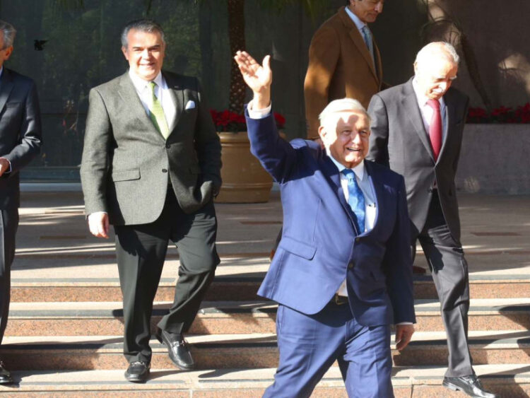 López Obrador anuncia más inversiones y empleos en 2023 tras reunión con empresarios