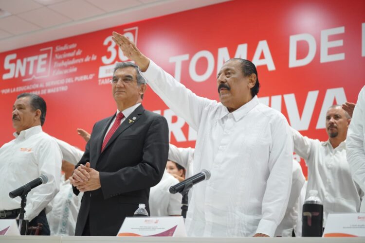 Arnulfo Rodríguez toma protesta como dirigente del SNTE Tamaulipas