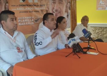 No se vale mentirle a los maestros: Abelardo