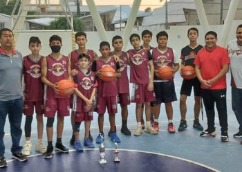 Salen campeones de Torneo Navideño de Basquetbol “Victoria te quiero más”