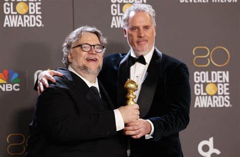 Del Toro se lleva Globo de Oro en Mejor Cinta Aminada por ‘Pinocho’
