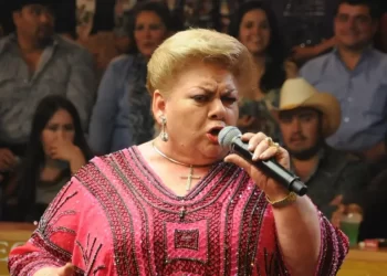 Paquita la del Barrio se declara ‘Team Shakira’ tras canción contra Piqué