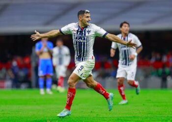Monterrey derrota 3-2 a Cruz Azul en el Estadio Azteca