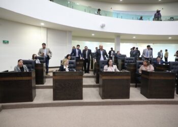 Evitarán casos de violencia obstétrica; mujer estará acompañada durante parto