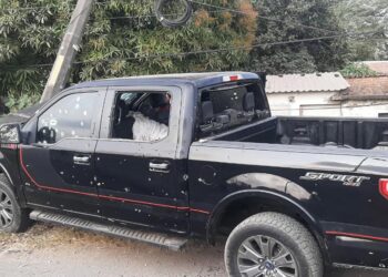 Jóvenes acribillan a familia en Veracruz; entre las víctimas hay dos niños