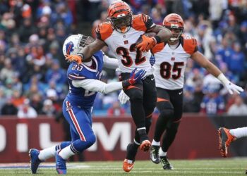 Bengalíes de Cincinnati derrota 27-10 a Bills de Buffalo y va a final de AFC