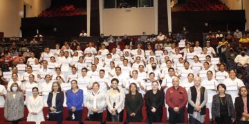 Gradúa la UAT a egresados de la Facultad de Enfermería Tampico