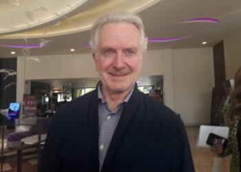 Se “destapa” Santiago Creel como candidato del PAN a presidente de la República