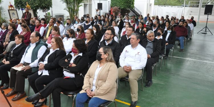 No acude la eterna dirigente Blanca Valles al 55 aniversario de la creación del SUTSPET