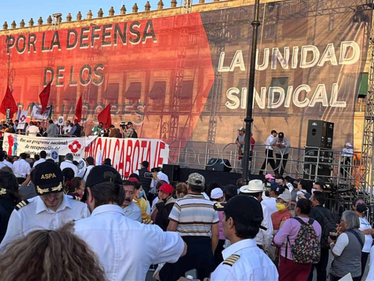 Acuerdan aumento salarial de 8% para trabajadores de la radio y televisión