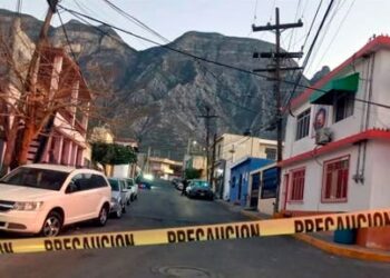Muere mujer tras ser acuchillada por otra