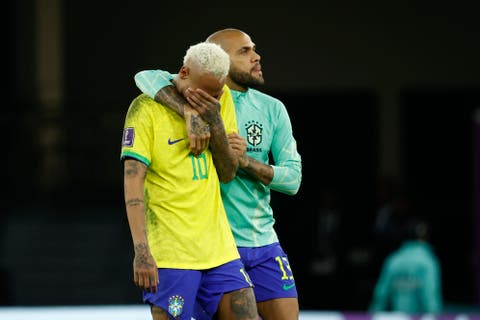 Presentan recurso para que Dani Alves deje prisión