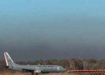 Reciben a tiros a refuerzos militares tras su llegada al Aeropuerto de Culiacán