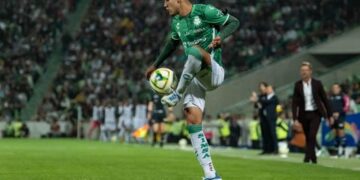 América va con todo para contratar a Omar Campos