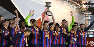 El Barca gana la Súper Copa tras golear al RM
