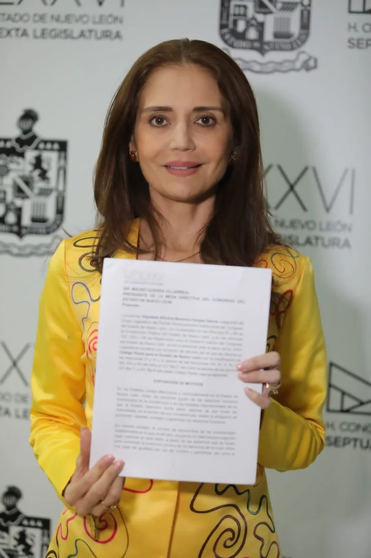 Presentan en NL iniciativa para que no prescriba delito de feminicidio