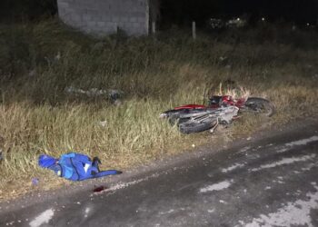 Auto “fantasma” mata a motociclista