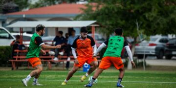 Debuta Correcaminos en casa ante Venados