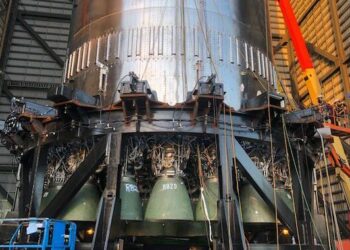 Prepara SpaceX prueba de poderoso cohete el viernes