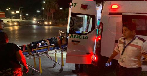 Motociclista se fractura pierna en choque