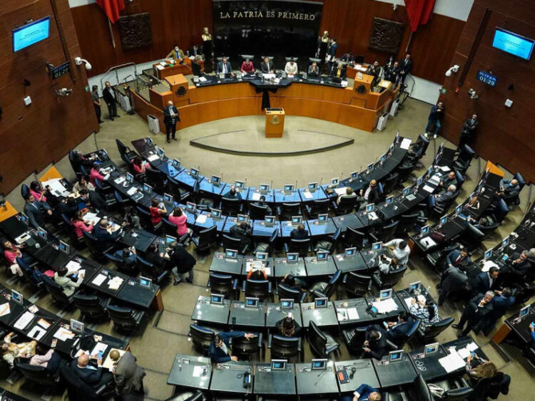 Jueza ordena a Senado nombrar a comisionados pendientes del INAI