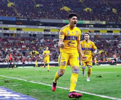Tigres vence 1-0 al Atlas y sigue de cerca a Rayados