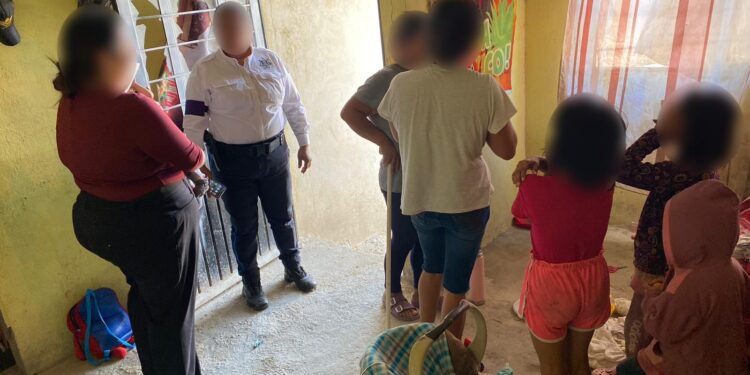 Rescatan a 5 menores en situación de abandono en Col. Linda Vista de Victoria