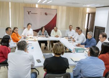 Celebran SET y SNTE reunión para atender problemas heredados