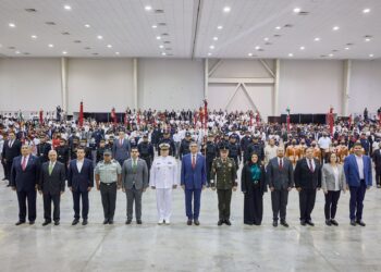 Encabeza Américo Villarreal conmemoración del Día de la Bandera en Cd. Victoria.