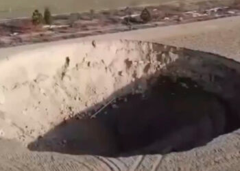 Aparece cráter en Turquía; mide 100 metros de diámetro