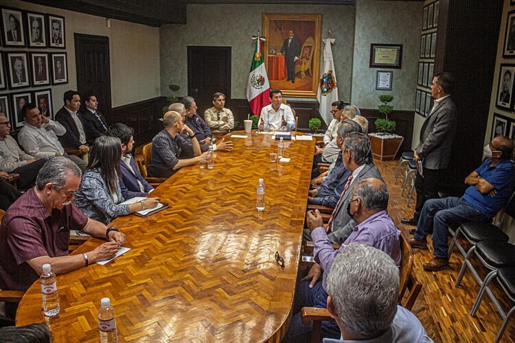 Acuerdan Gobierno de Matamoros y empresarios trabajar unidos en tema de uso de suelo
