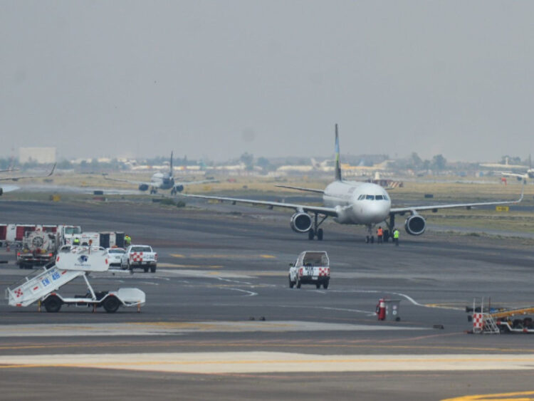 DOF publica decreto que prohíbe vuelos de carga en el AICM