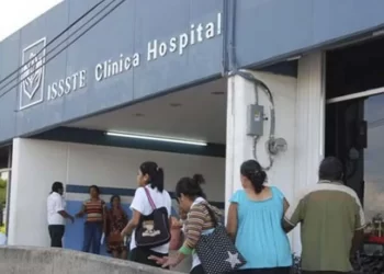 Eliminan barreras para que familiares de trabajadores o pensionados del ISSSTE accedan a seguridad social