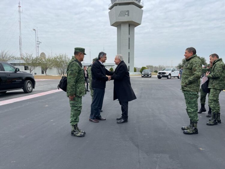 Anuncia AMLO inversiones en energía para Altamira-Madero y aduanera en faja fronteriza