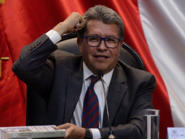 Pide Monreal prohibir publicidad de ‘corcholatas’