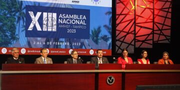 Inaugura rector de la UAT asamblea nacional de médicos en formación